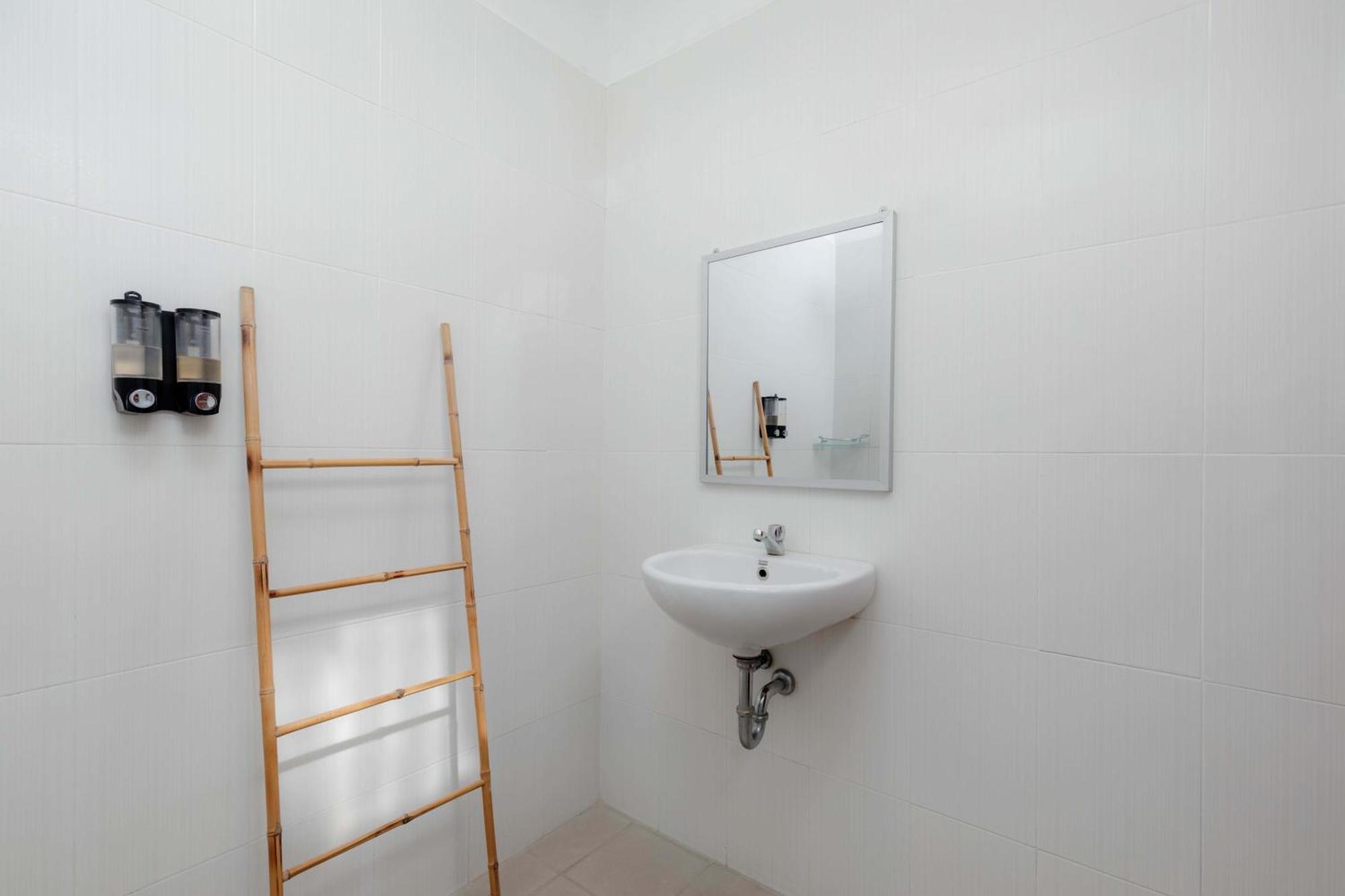 Carik Bali Guest House Canggu 외부 사진